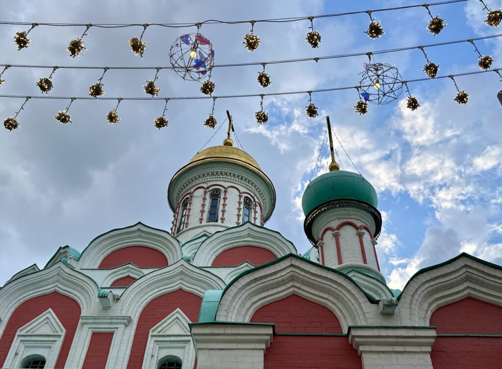 Охотный Ряд — Лубянка: по Никольской не спеша Охотный Ряд — Лубянка: по Никольской не спеша фото