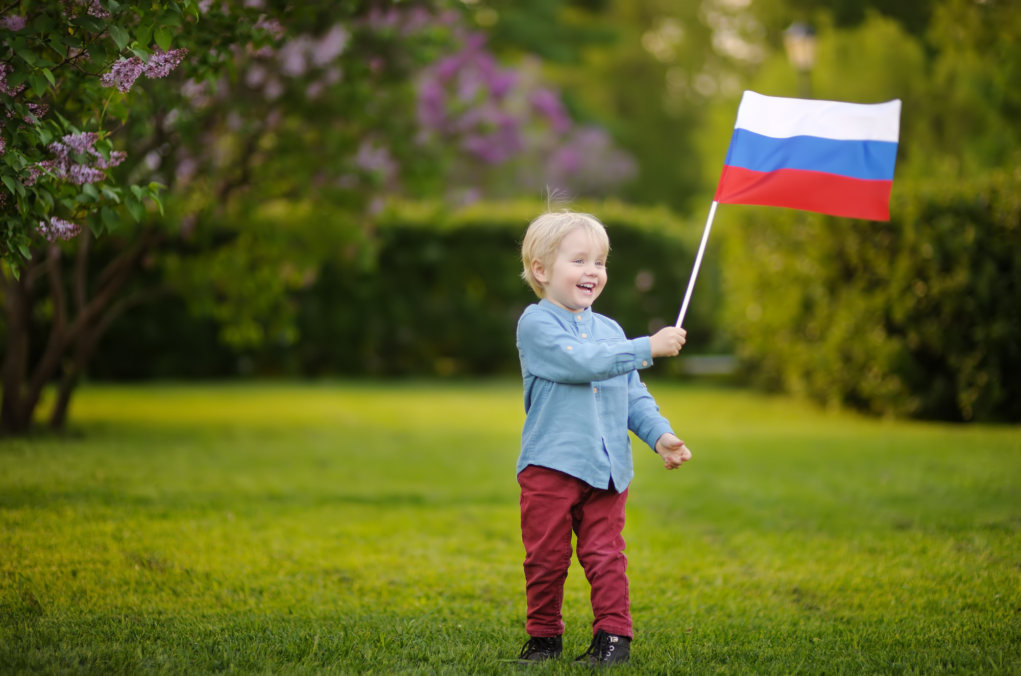 Мероприятие с флешмобом ко Дню флага пройдет в районе Чертаново Северное, фото