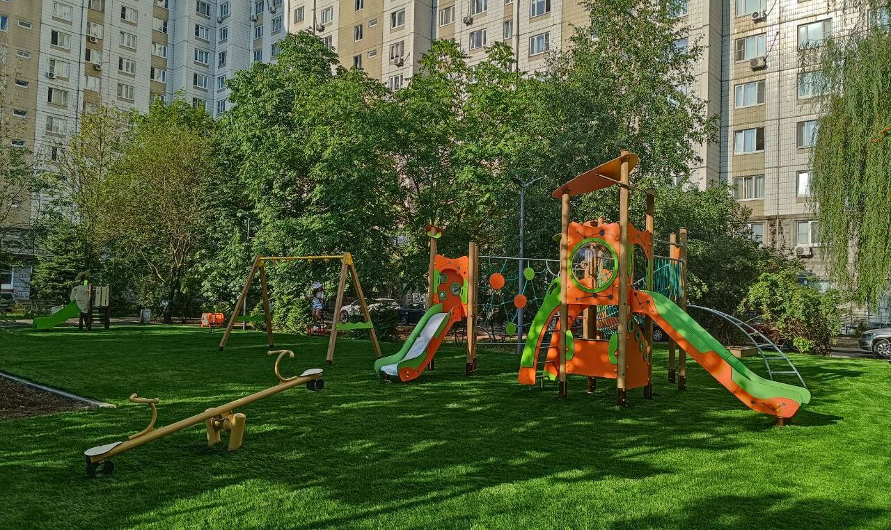 Обновление дворов в Братеево вышло на завершающий этап, фото