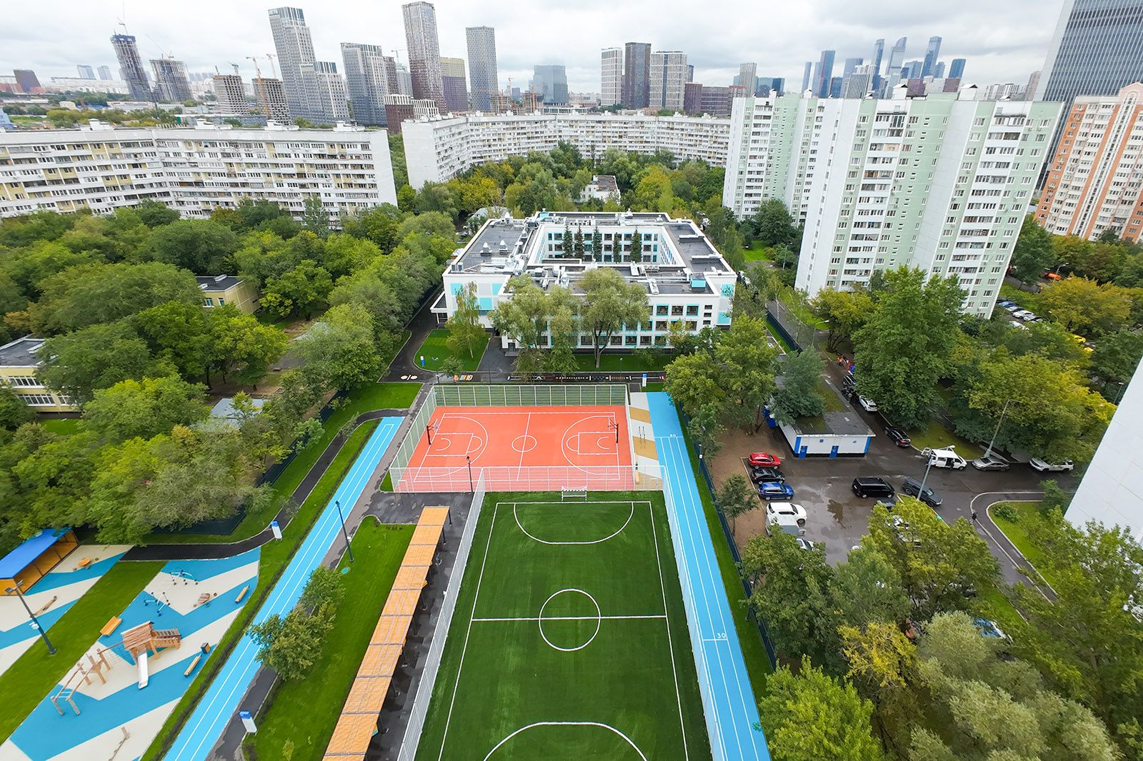 Завершена реконструкция корпуса образовательного центра «Протон», фото