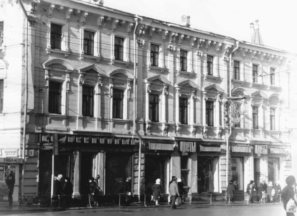 Тверская — Чистые пруды: вторая часть маршрута по аллеям Бульварного кольца  фото