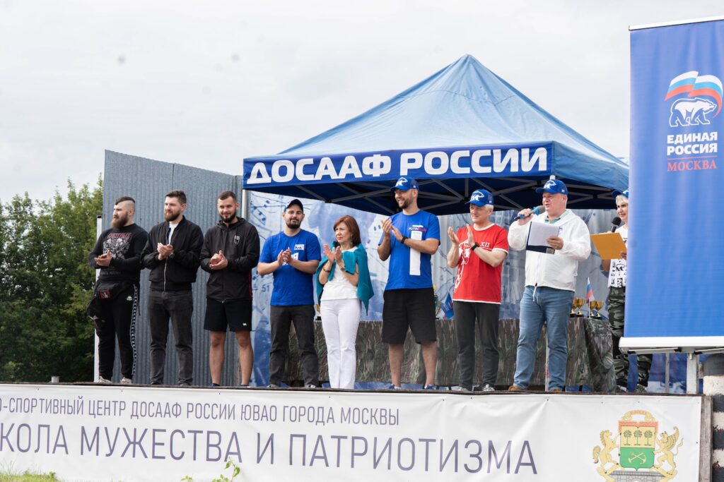 Молодежный парламент продолжает серию спортивных коллабораций Молодежный парламент продолжает серию спортивных коллабораций фото