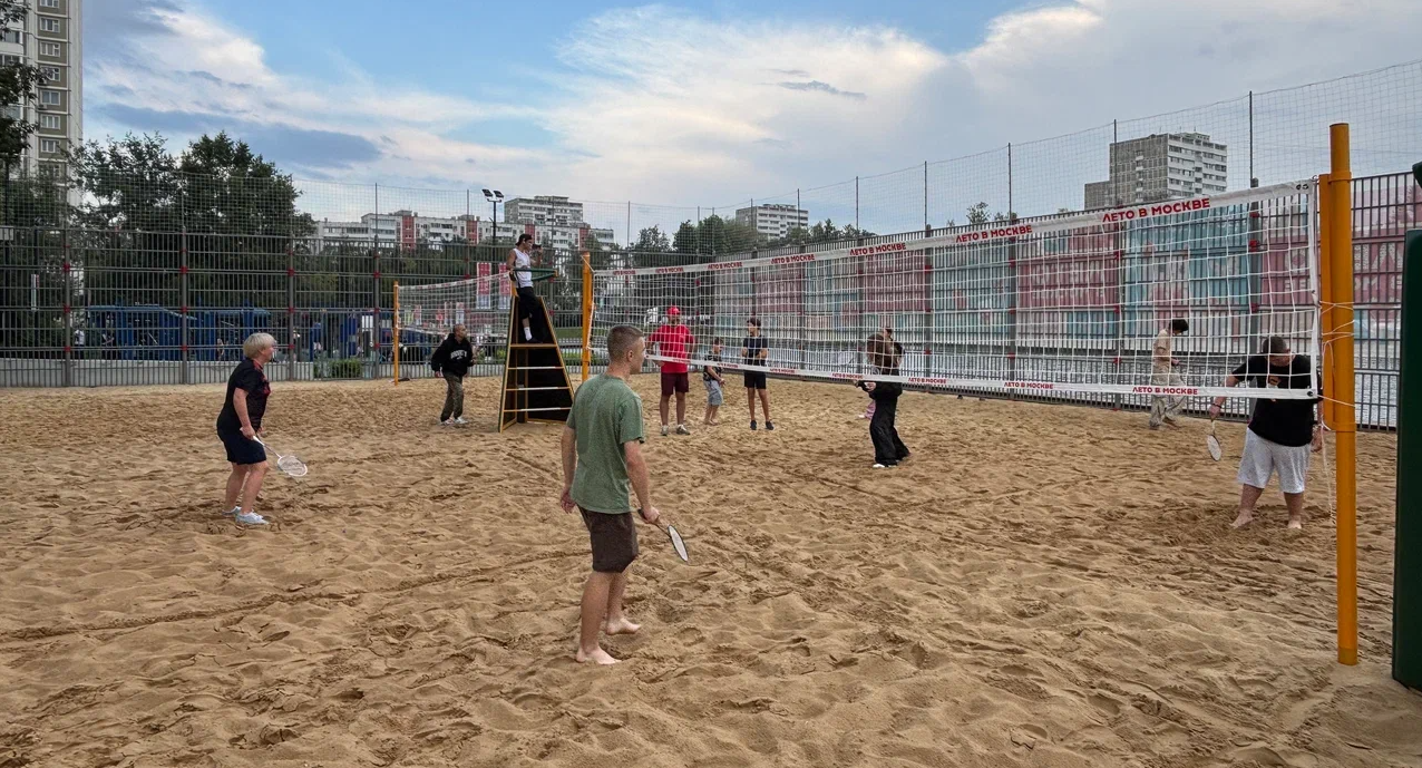 Районные соревнования по бадминтону пройдут в Коньково   , фото