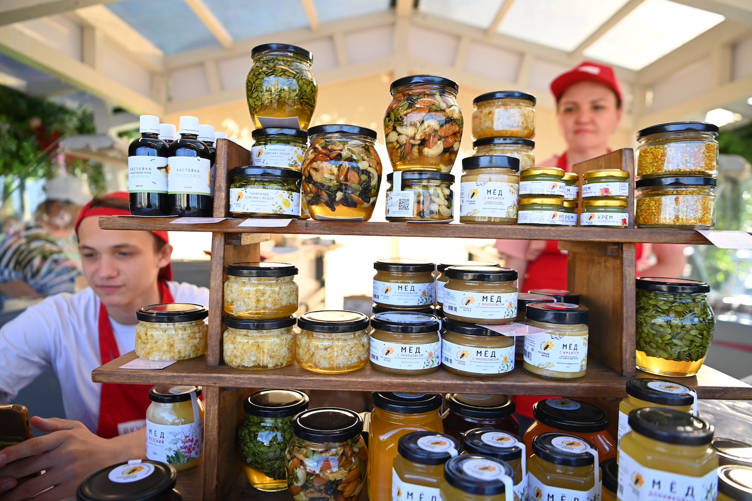 Гастрономическое путешествие по России: ярмарка «Вкусы России» на ВДНХ, фото