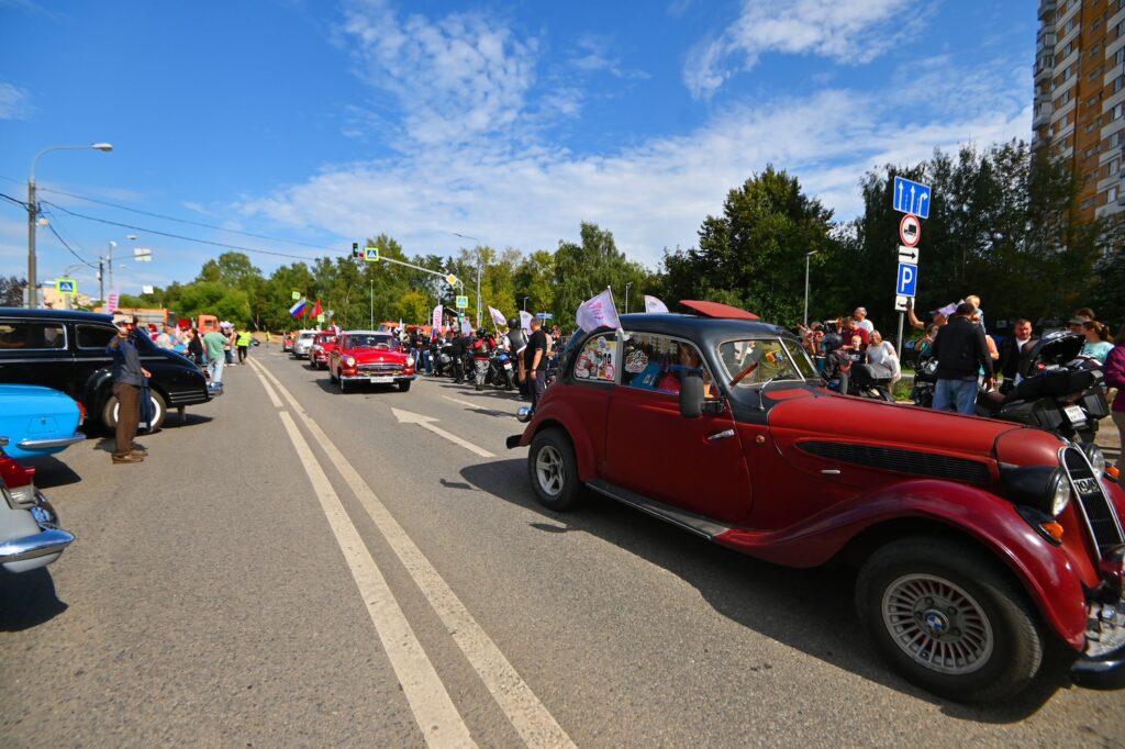 В ЗАО пройдет ретрофестиваль с автопробегом и выставкой машин  фото