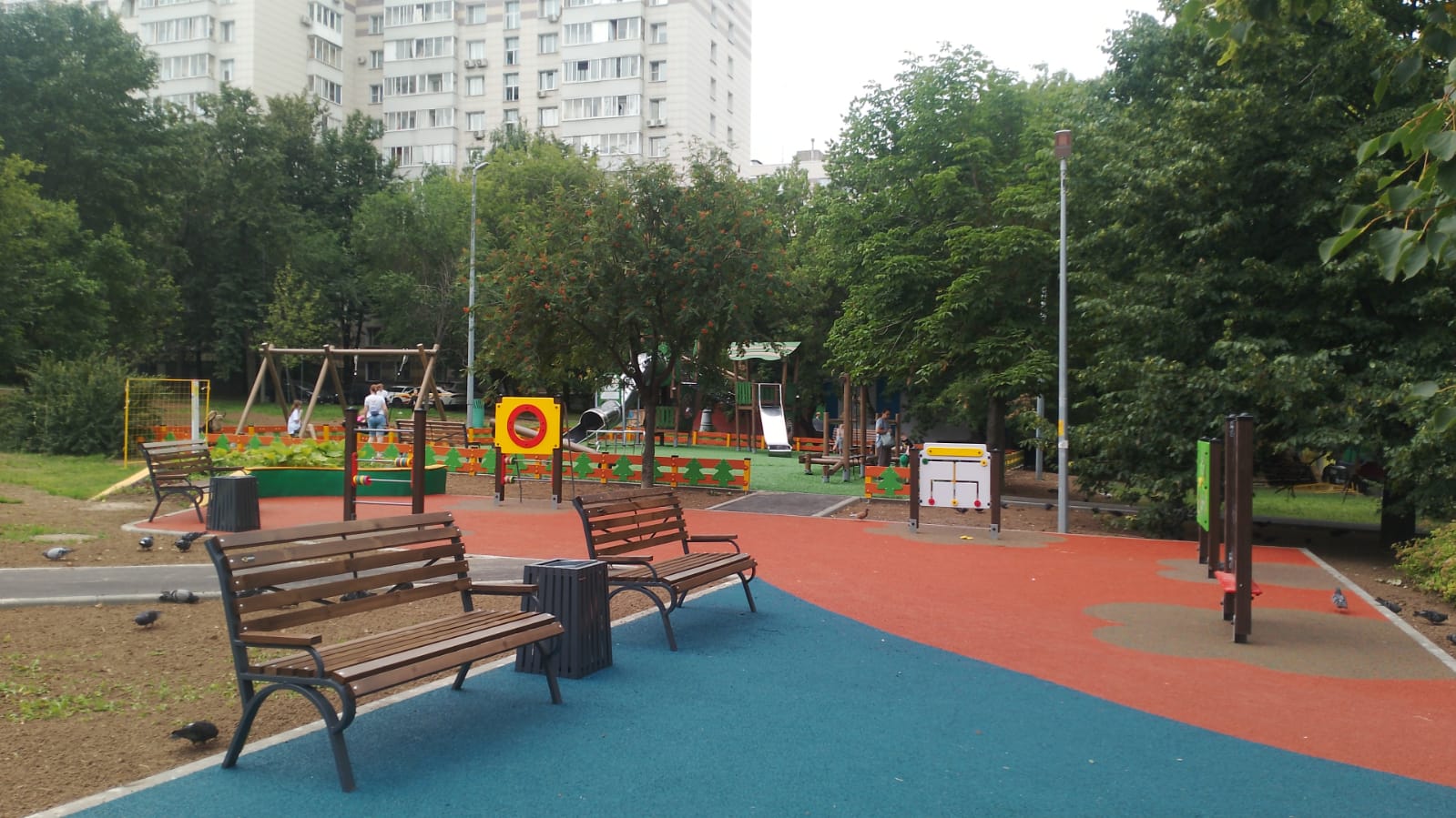 Обновление общественных пространств завершили в Нагатино-Садовниках, фото