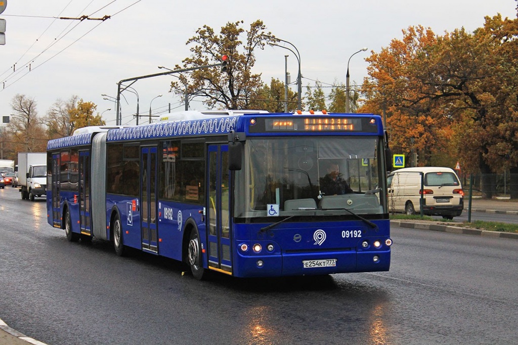 Москва запускает новые автобусные маршруты в Химки с 25 октября, фото