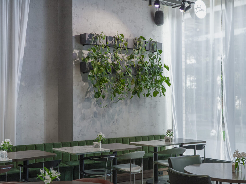 Развитие фотографии, роспись акрилом и домашняя лазанья — куда пойти после работы  фото