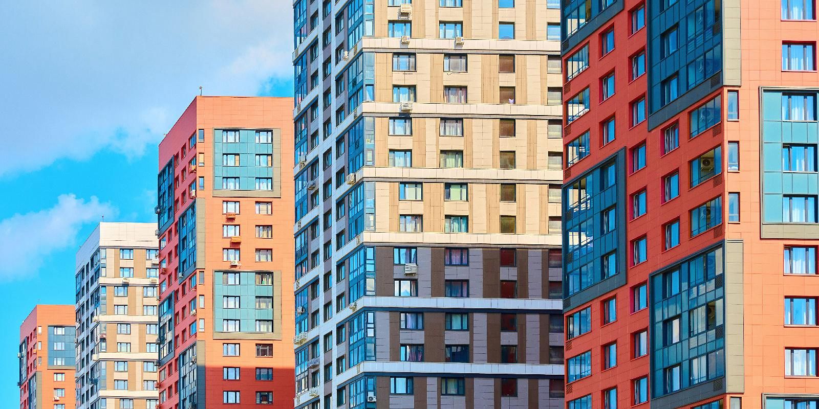 Ефимов: С начала года в столице по преимущественному праву выкуплено более 650 объектов коммерческой недвижимости, фото