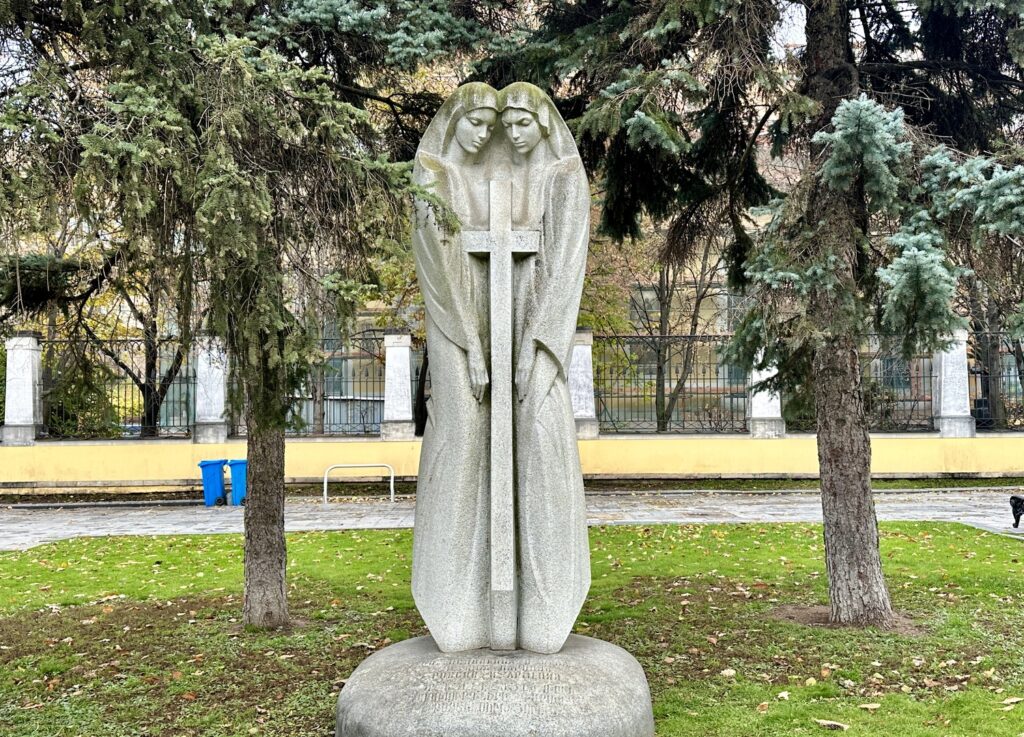 Тверская — Баррикадная: место встречи изменить можно  фото