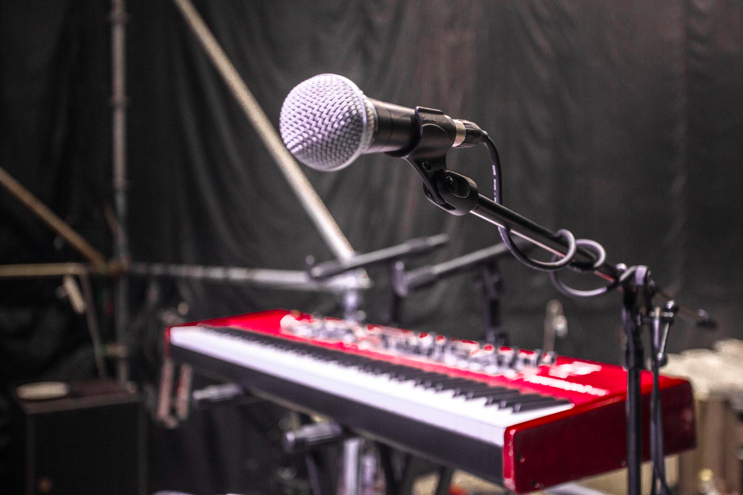 Творческие коллективы ДК «Капотня» представят программу ко Дню матери, фото