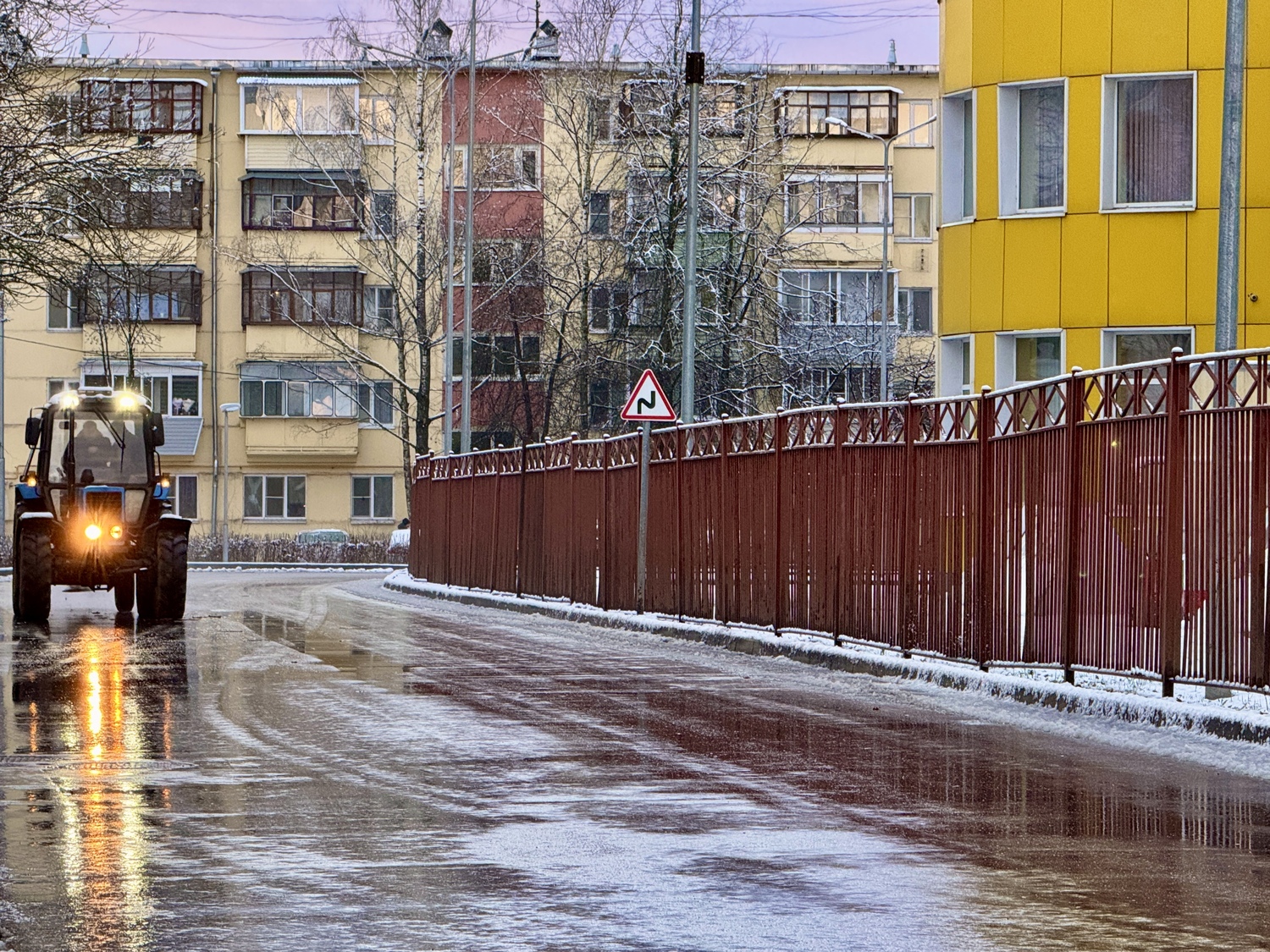 Дорожное покрытие обновили в Бекасово, фото