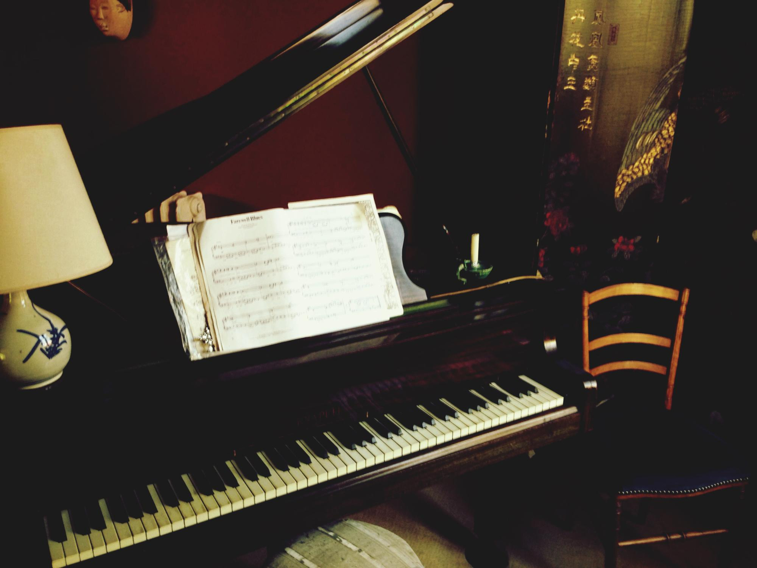 Литературно-музыкальный вечер пройдет в библиотеке района Аэропорт, фото