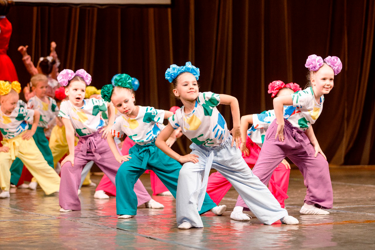 Дети поздравят мам на празднике в Савелках, фото