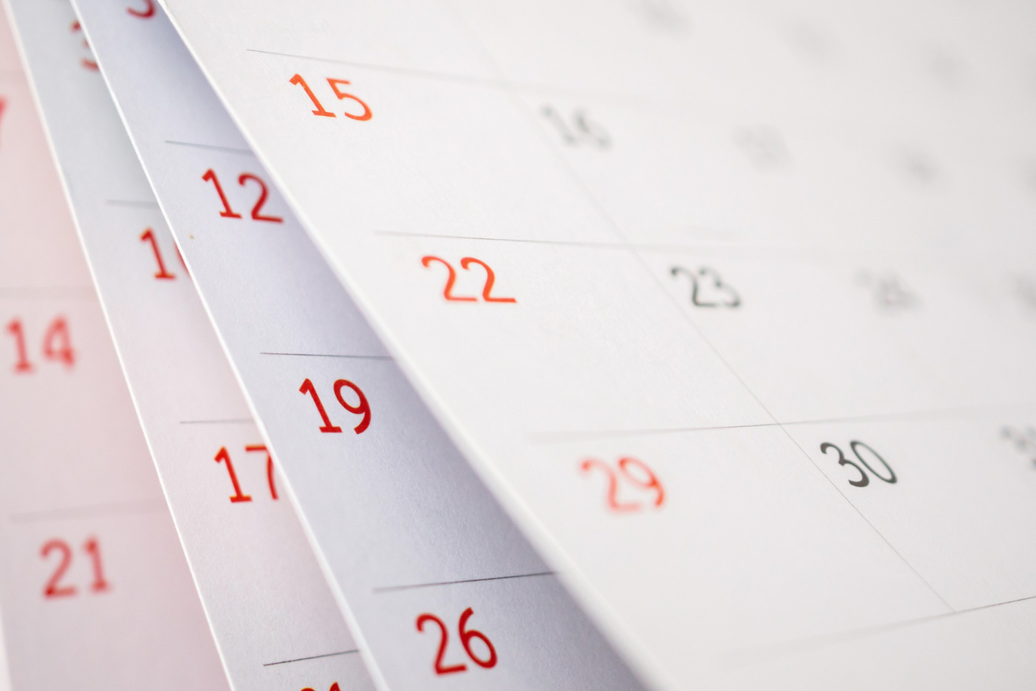 Москвичам напомнили о короткой рабочей неделе в декабре, фото