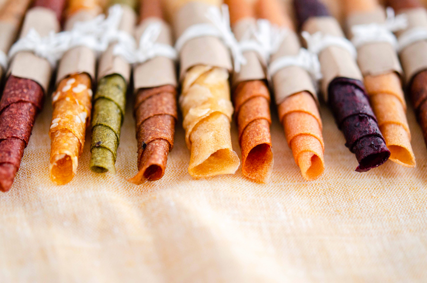 Москвич нашел червя в пастиле из «ВкусВилла», фото