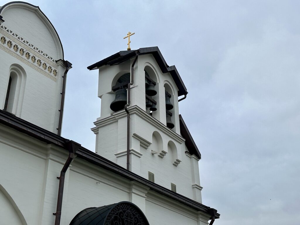 Давыдково — Аминьевская: панельный бублик у оскароносного леса  фото