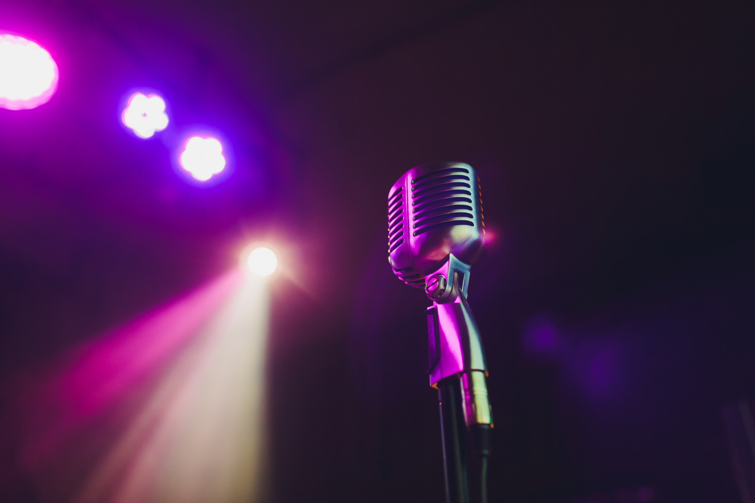 Жителей Москворечья-Сабурово пригласили на концерт «С любовью к матерям», фото