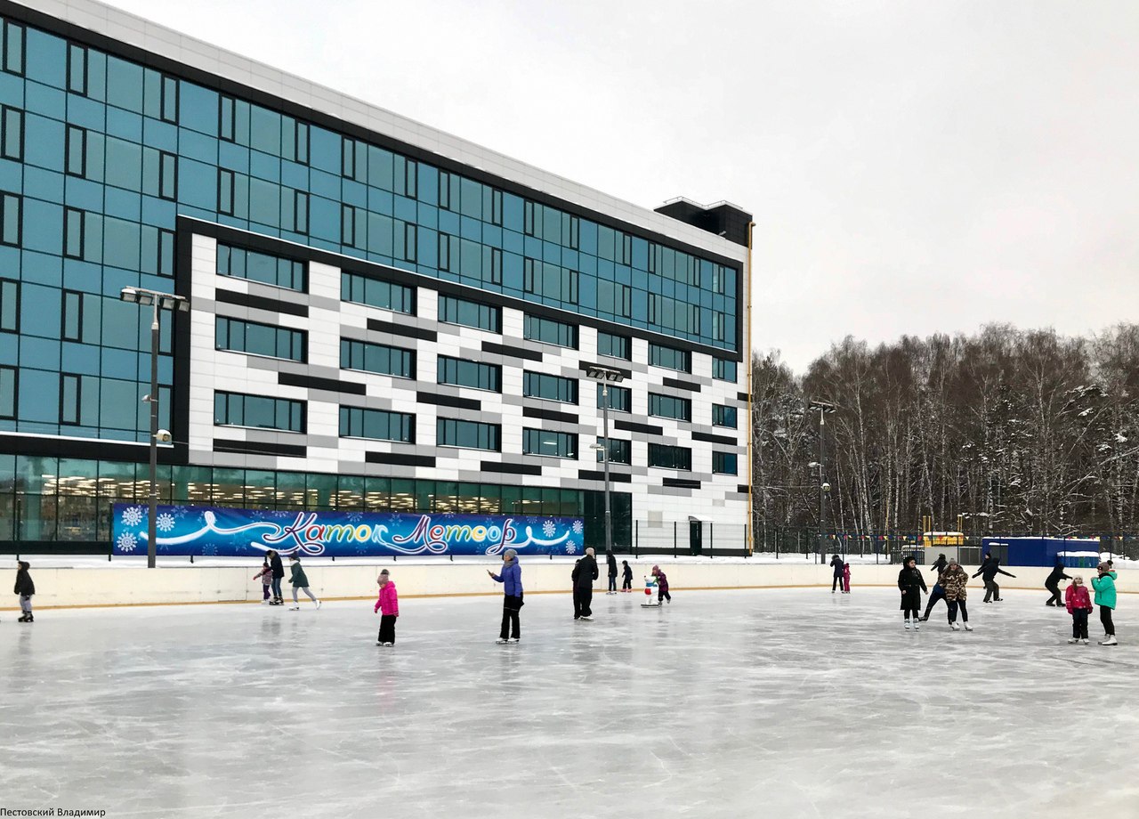 В Восточном округе откроют сезон катания на коньках, фото
