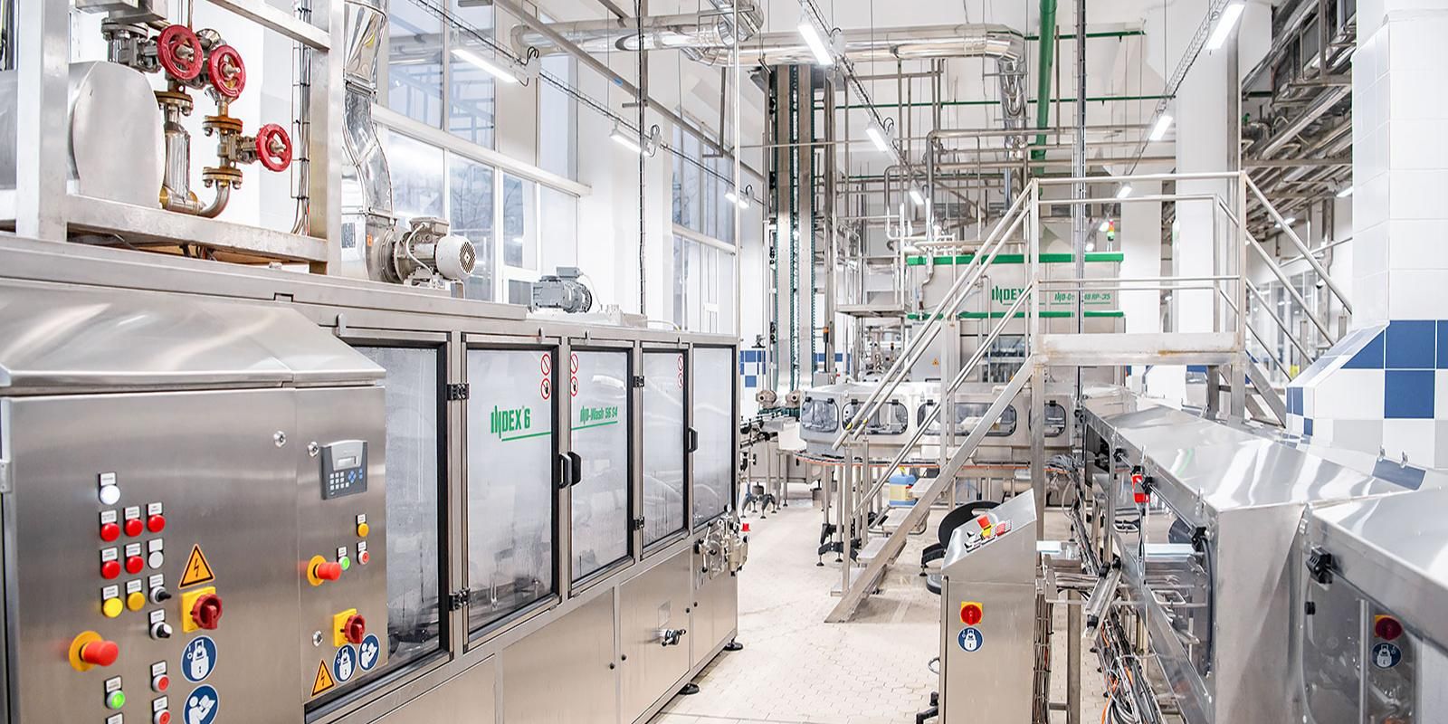 Владимир Ефимов: Инвестору предоставлен участок под строительство предприятия бытового обслуживания в ЮЗАО, фото