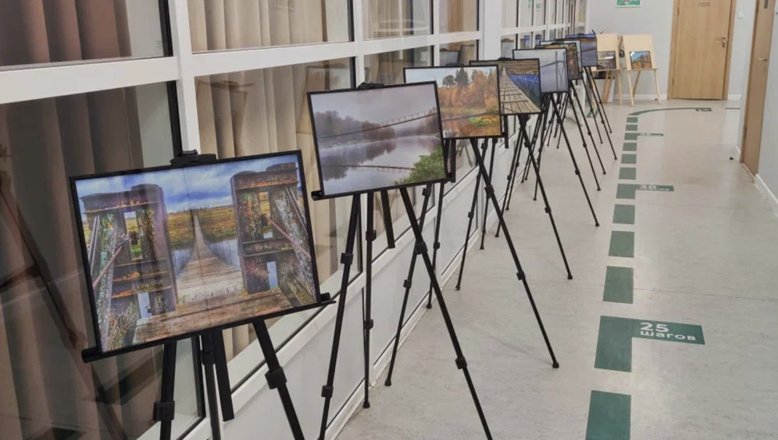 Фотовыставка «Давай построим новый мост…» открылась в районе Восточное Дегунино, фото