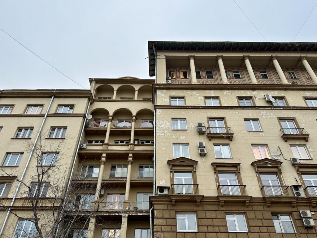 Тверская — Баррикадная: Патриаршие без «Патриков». Часть 1 Тверская — Баррикадная: Патриаршие без «Патриков». Часть 1 фото