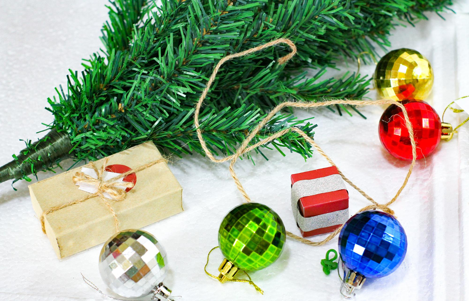 Интерактивную программу «Новогоднее путешествие» организуют для детей в Люблино, фото