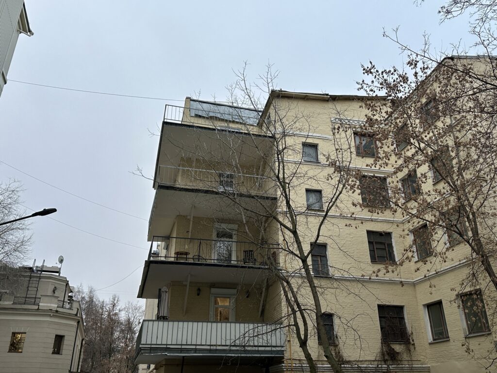 Тверская — Баррикадная: Патриаршие без «Патриков». Часть 1 Тверская — Баррикадная: Патриаршие без «Патриков». Часть 1 фото