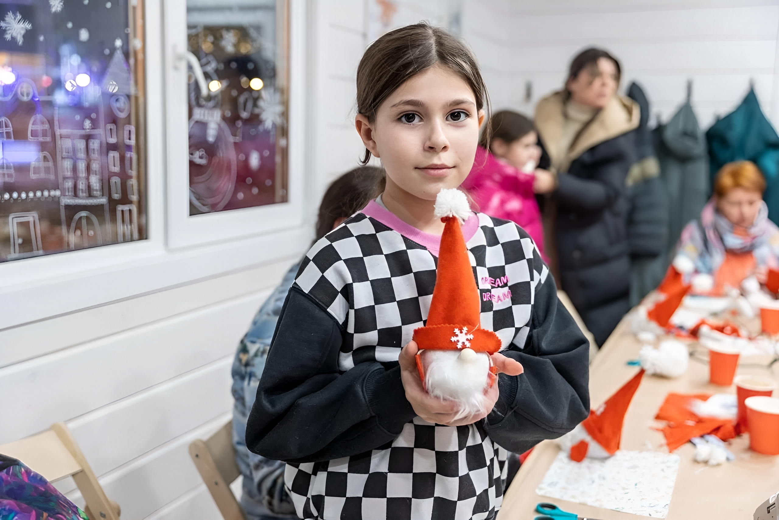 Мастер‑класс «Волшебные шары и шишки» пройдет в Котловке, фото