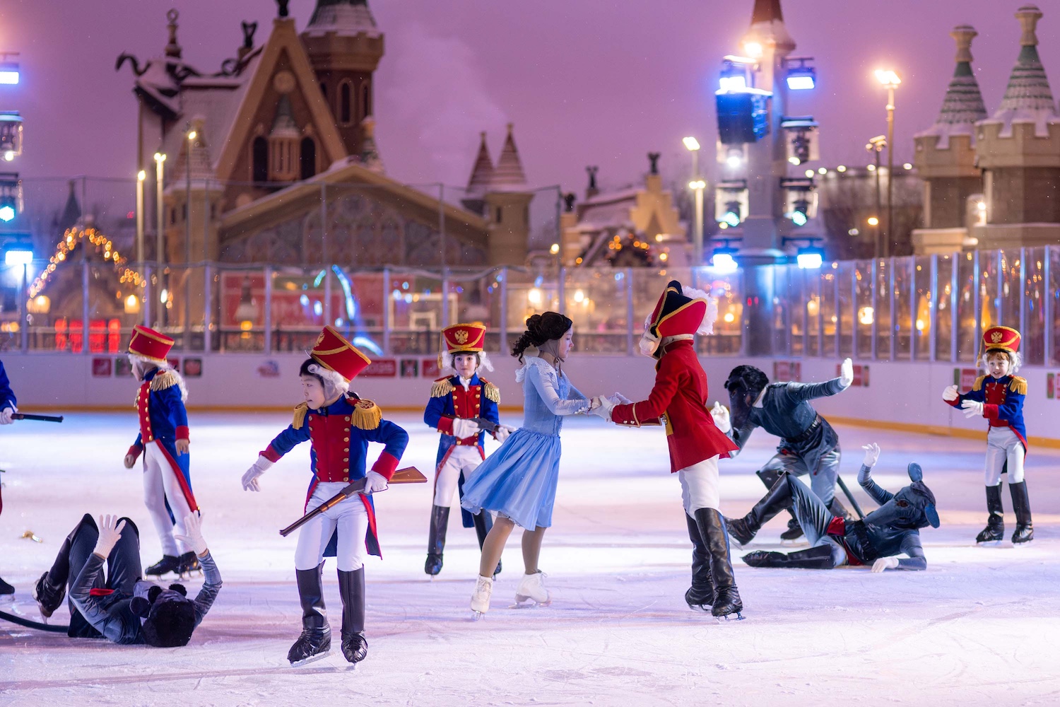 Наталья Сергунина: Знаменитые фигуристы подготовили для москвичей серию ледовых шоу, фото