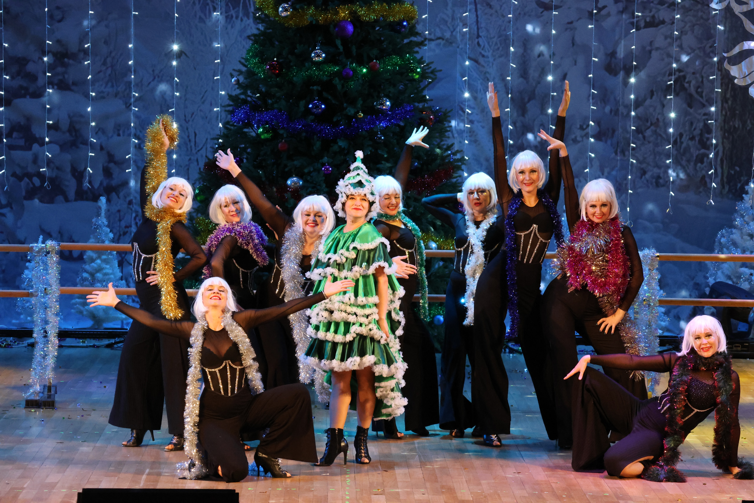 Премьера спектакля «Новогодний серпантин» пройдет в Вороново, фото