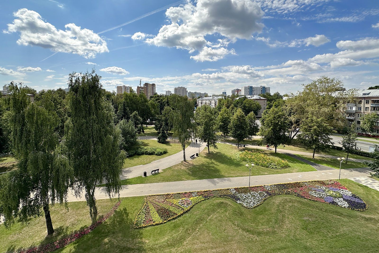 Больше двух десятков детских и спортивных площадок обновили за 2025 год в Бабушкинском, фото