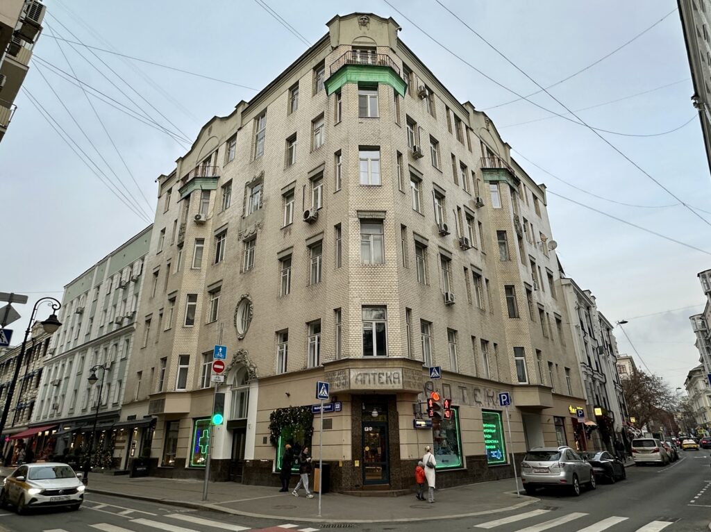 Тверская &mdash; Баррикадная: Патриаршие без &laquo;Патриков&raquo;. Часть 4, заключительная  фото