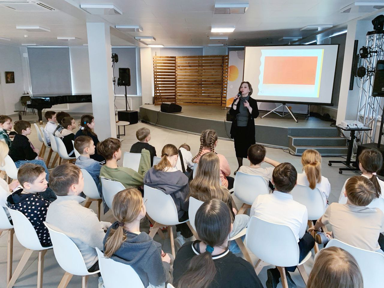 Развлекательная программа об истоках русских зимних праздников пройдет в Ивановском, фото