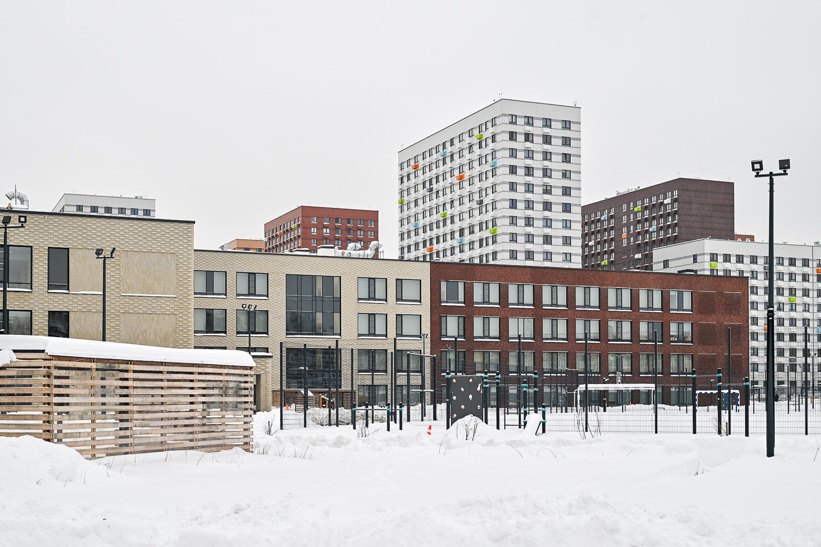 Новое здание школы № 338 открыто в Коммунарке, фото