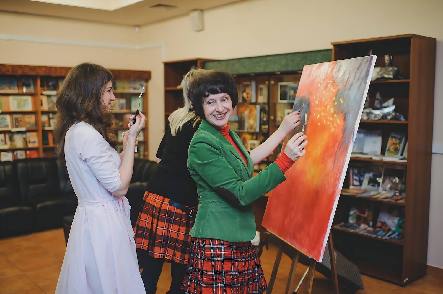 Художественный мастер-класс «Начертай» пройдет в Котловке, фото