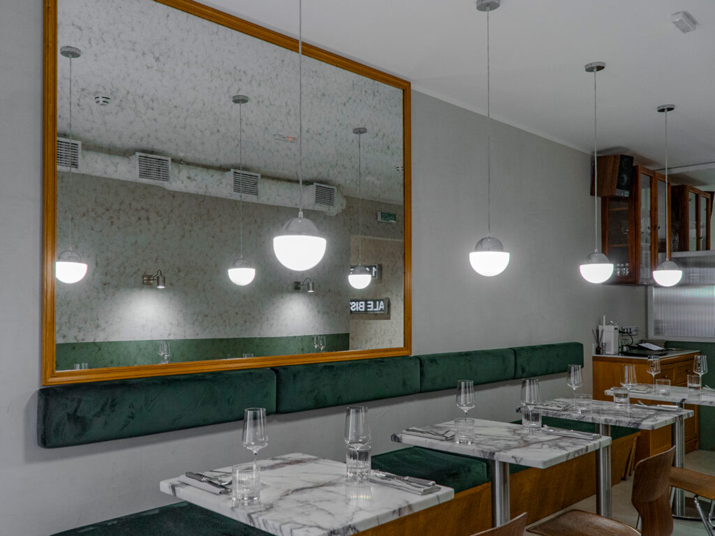 Искусство Африки, вечер барокко и современное бистро — куда пойти после работы Искусство Африки, вечер барокко и современное бистро — куда пойти после работы фото