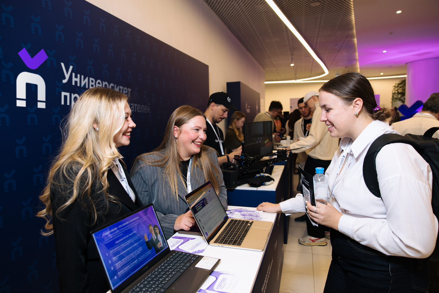 В Москве запустили новую мастерскую «Университета предпринимателей» с ГИТИС, фото