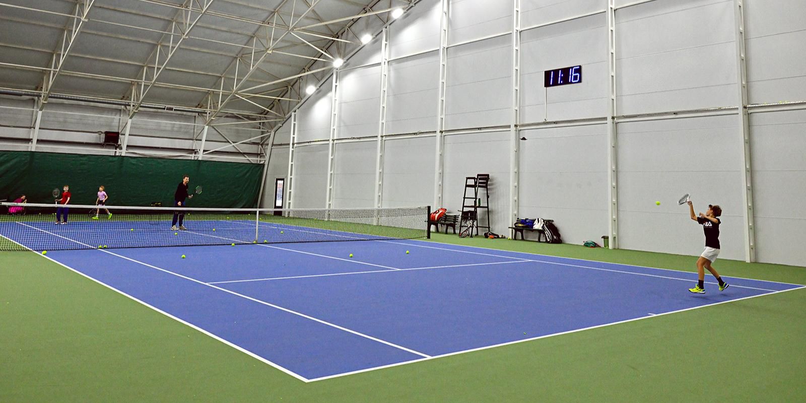 Победители торгов получат участки под некапитальные спортивные сооружения в шести районах Москвы, фото