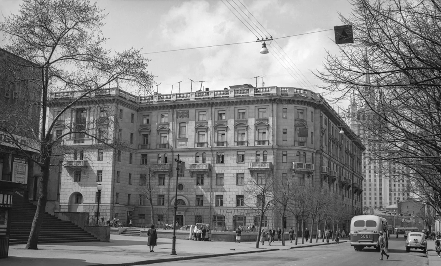 Арбатская — Баррикадная: 17 саженей над «Московским нулем», фото