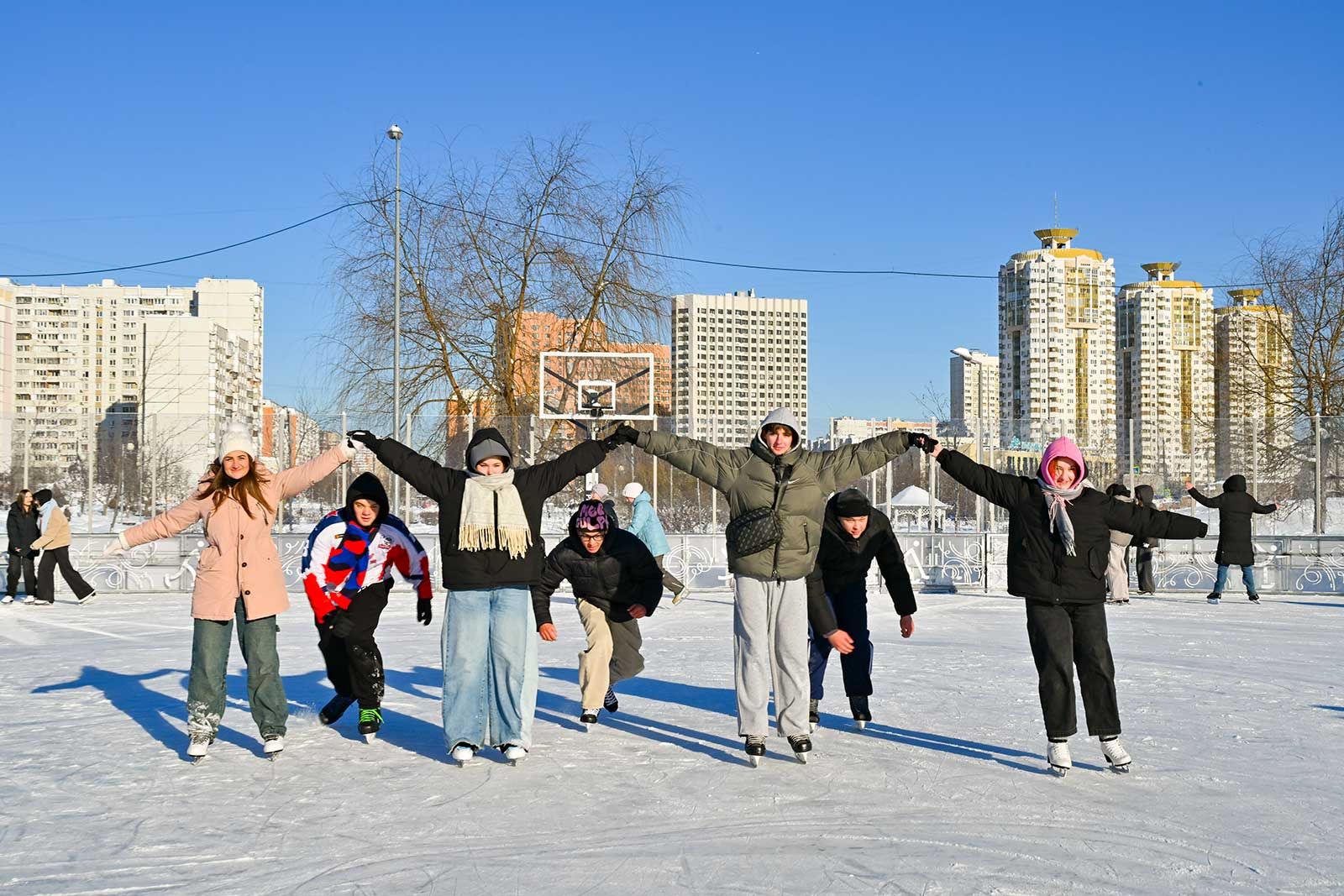 Развлекательные программы проекта «Зима в Москве» пройдут на катке в Нагатинском затоне, фото