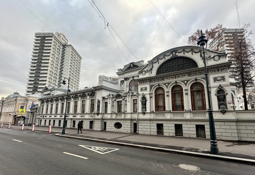 Арбатская &mdash; Баррикадная: 17 саженей над &laquo;Московским нулем&raquo;  фото