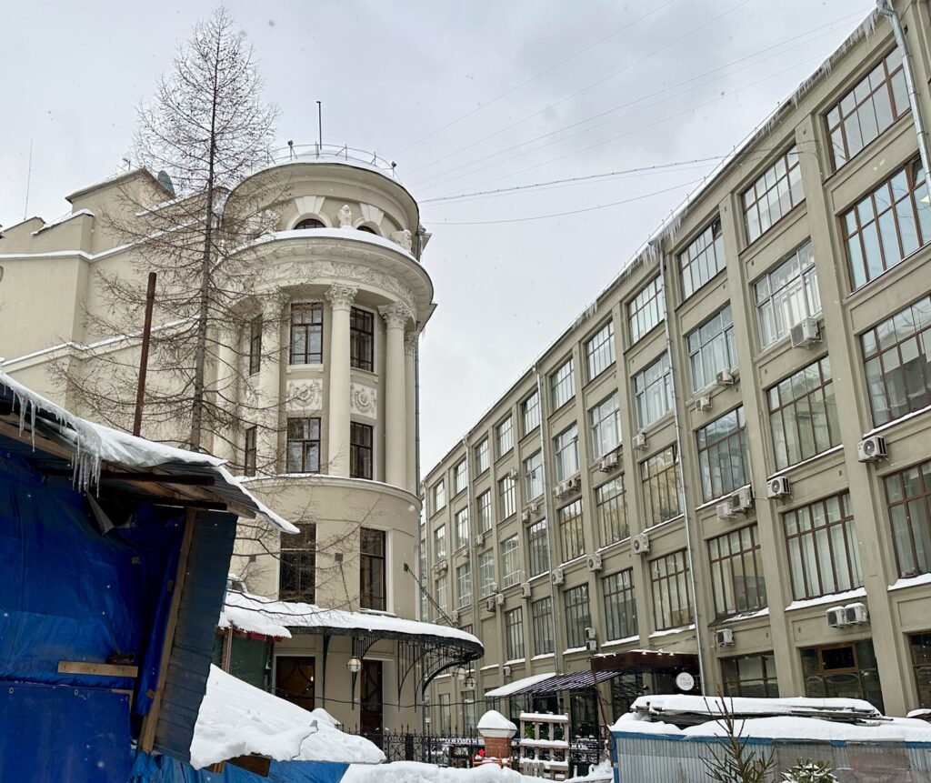 Китай-город и вновь Китай-город: по &laquo;каменному разнотравью&raquo; Васильевского луга  фото