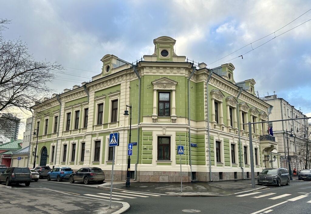 Арбатская &mdash; Баррикадная: 17 саженей над &laquo;Московским нулем&raquo;  фото