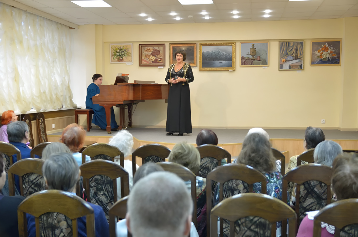 Клуб «Атом» подготовил концертную программу русского классического романса «Средь шумного бала», фото