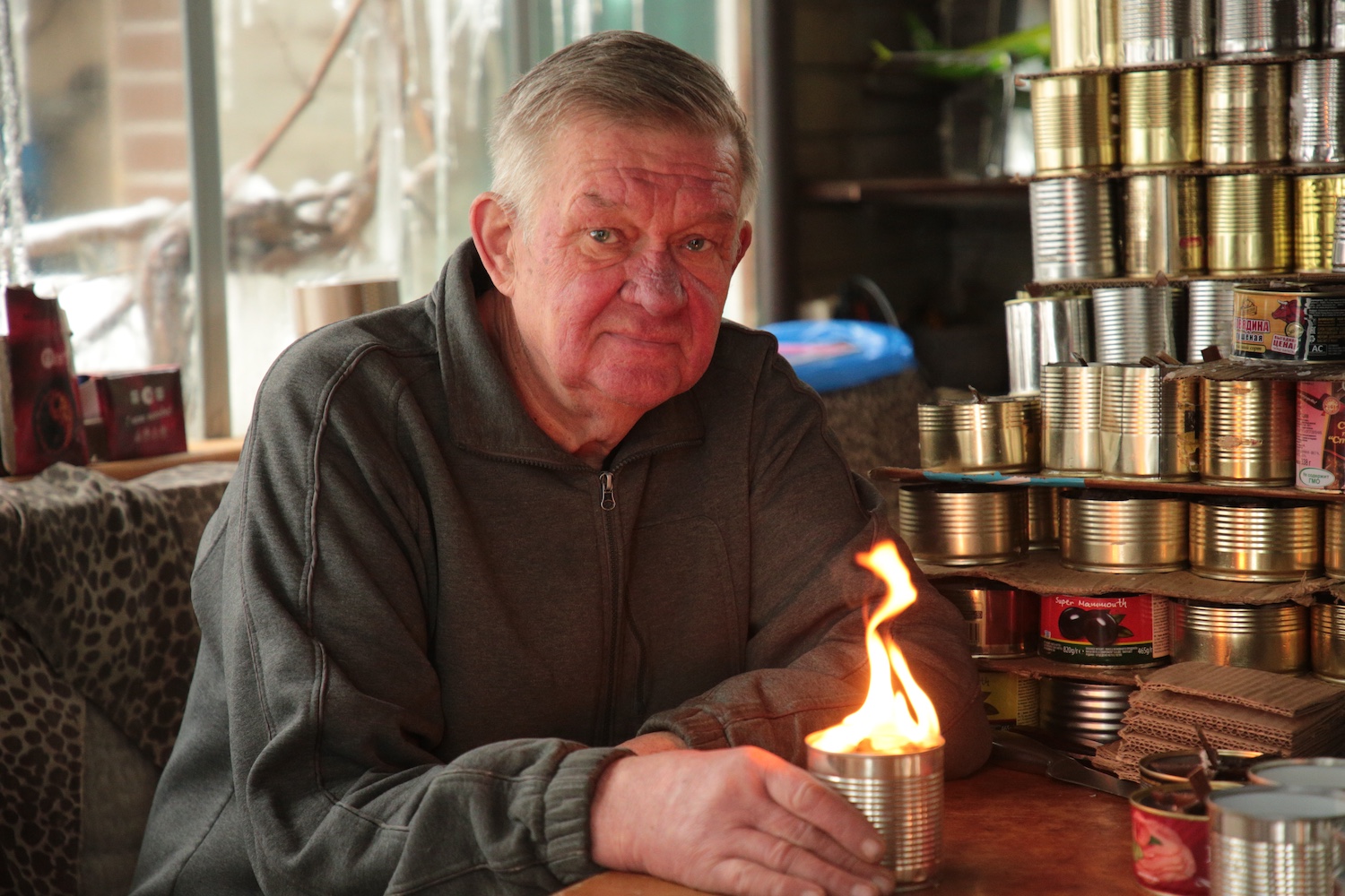 Движение «Своих не бросаем» поддерживает бойцов СВО вместе с жителями Молжаниновского района, фото