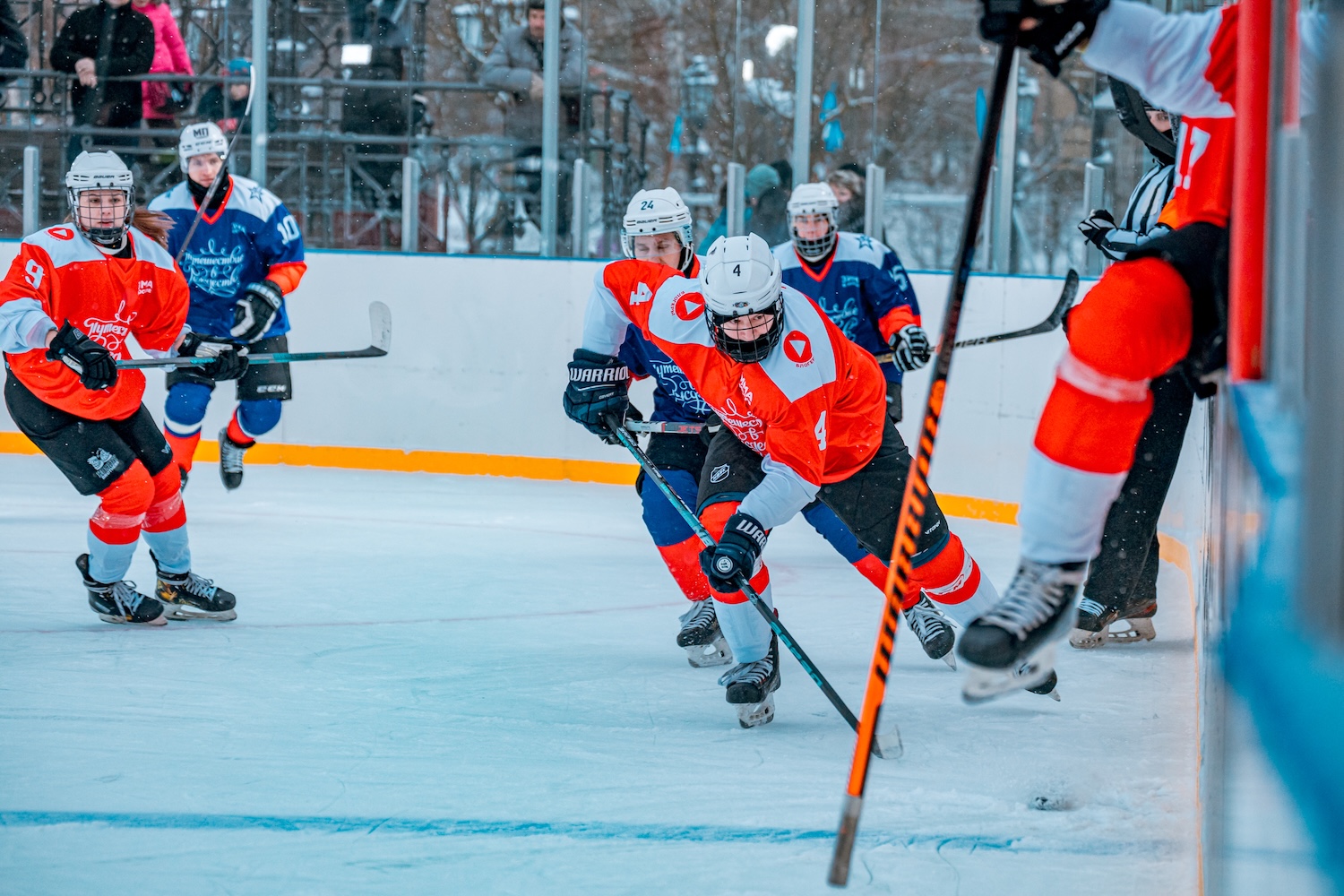 «Легенды хоккея» и «Офицеры России» проведут благотворительный матч в поддержку бойцов СВО, фото