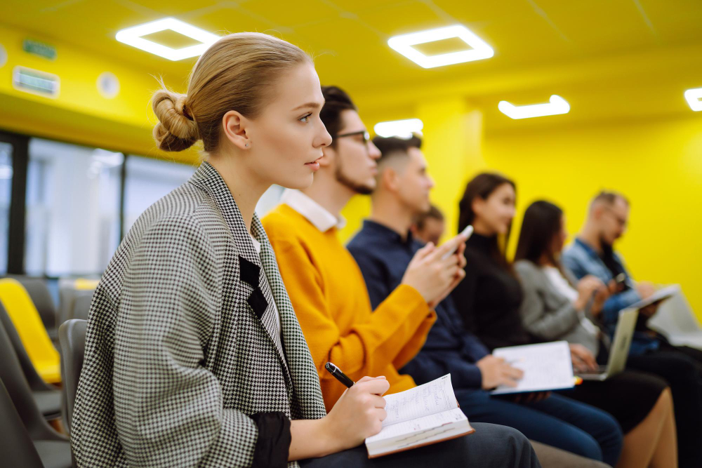 Собянин рассказал о подготовке специалистов наукоемких отраслей, фото