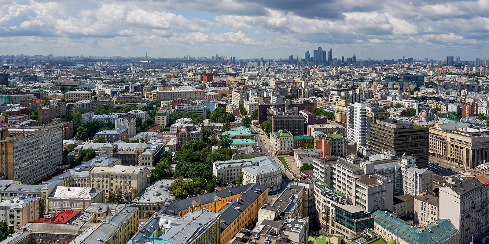 Уже 13 беспилотников сбили на подлете к Москве, фото