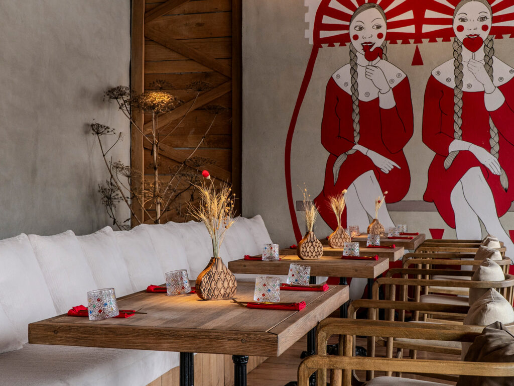 Эксперименты авангарда, шедевры Моцарта и ресторан с древнерусским колоритом &mdash; куда пойти после работы  фото